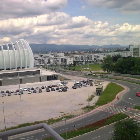 Arena Jaruscica Apartment Zagreb Bagian luar foto